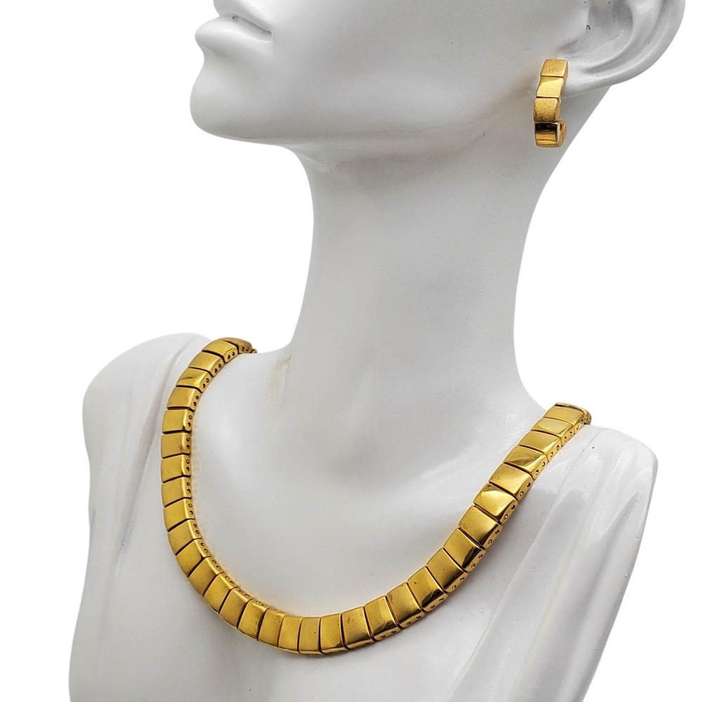 Napier Gold Tone Tile Link Collar Necklace Hoop Earring Brushed Polished Choker